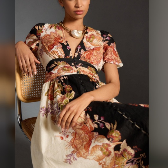 🔥 The Catalina Dress - Picture 7 of 9